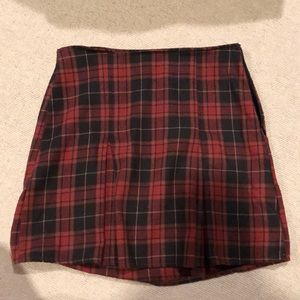 red brandy melville plaid skirt